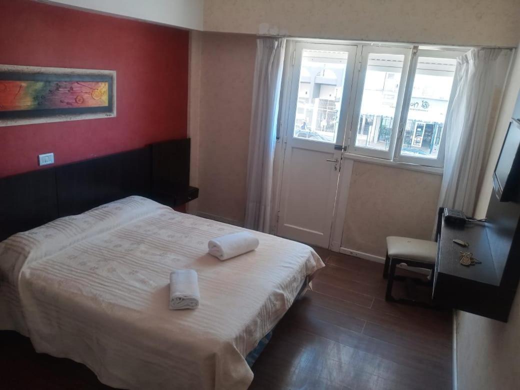 Hotel Avenida Del Mar 马德普拉塔 外观 照片